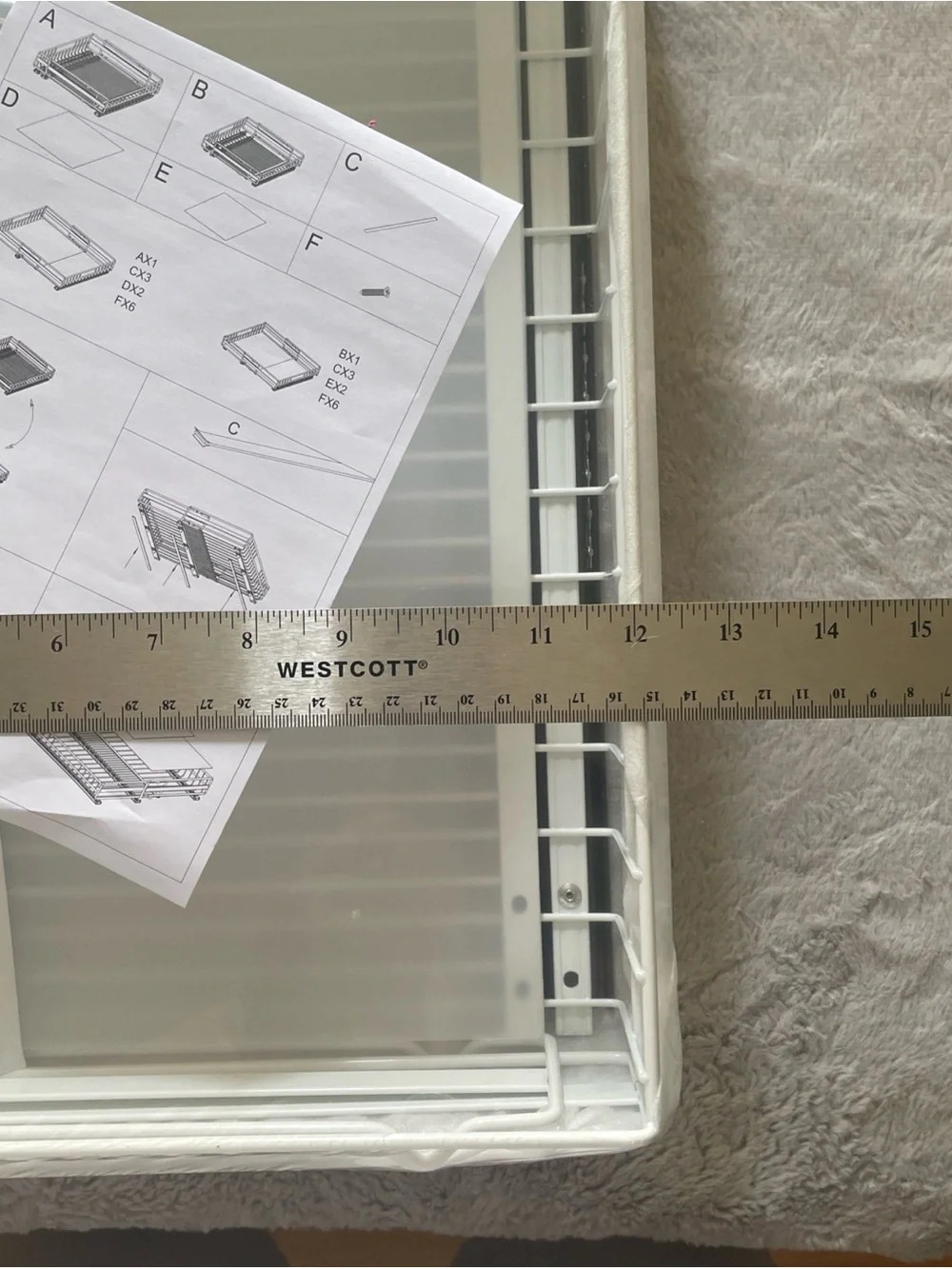 Pull out shelves for kitchen cabinets